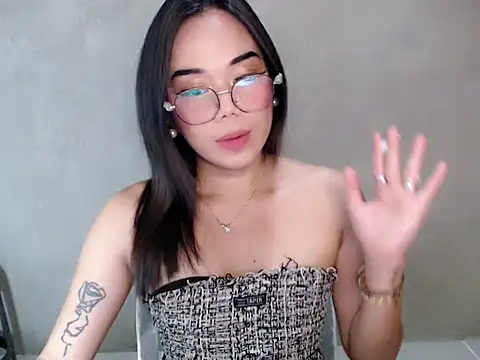 Urbabydollxxx online show from June 7, 5:27 pm