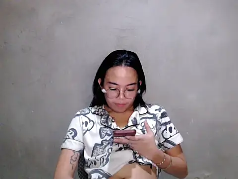 Urbabydollxxx online show from July 26, 2:57 pm