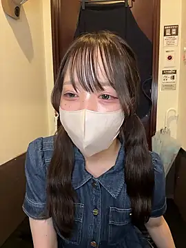 Snapshot of mirudayo4545 chatting on June 7, 9:46 am mirudayo4545 online show from June 7, 9:46 am
