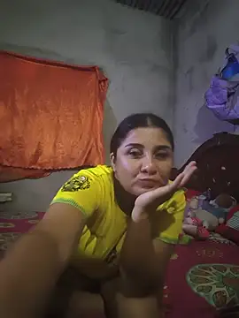 Snapshot of noemy-25 chatting on June 16, 4:04 am noemy-25 online show from June 16, 4:04 am