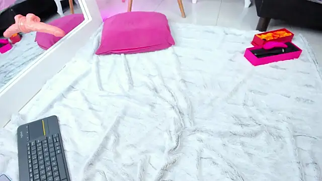 Beautyebony  online show from July 28, 3:21 pm