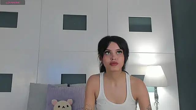 brattystar online show from June 5, 7:41 pm