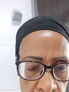 Snapshot of Africa_sexy chatting on June 1, 5:14 pm Africa sexy online show from June 1, 5:14 pm