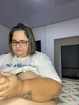 marianacooper1234 online show from June 11, 12:36 pm