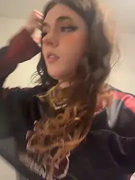 cutypiefull online show from July 14, 2:38 am