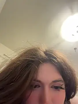 cutypiefull online show from July 28, 1:34 am