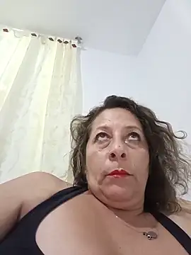 Nikki milf69 online show from June 12, 5:39 am