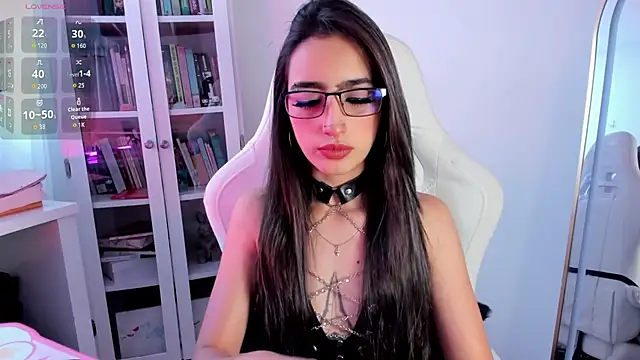 AgathaBlair online show from June 1, 4:20 pm