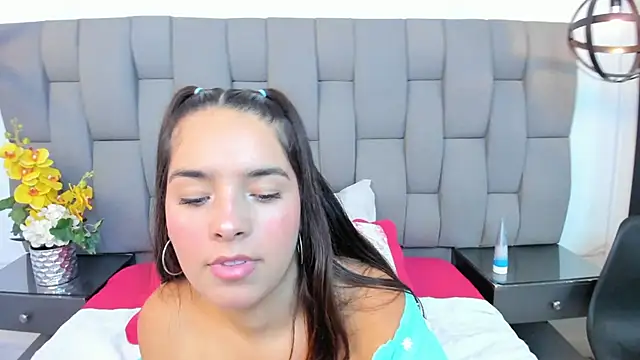 Snapshot of Vero8choa chatting on June 4, 7:31 pm Vero8choa online show from June 4, 7:31 pm