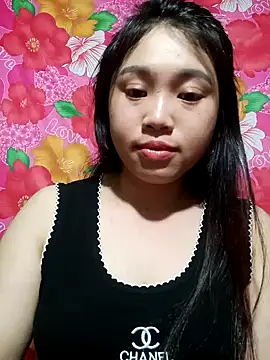 Snapshot of _YouAreMySunShine_ chatting on May 13, 2:58 pm YouAreMySunShine online show from May 13, 2:58 pm