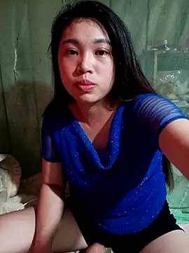 Snapshot of _YouAreMySunShine_ chatting on May 17, 3:30 pm YouAreMySunShine online show from May 17, 3:30 pm