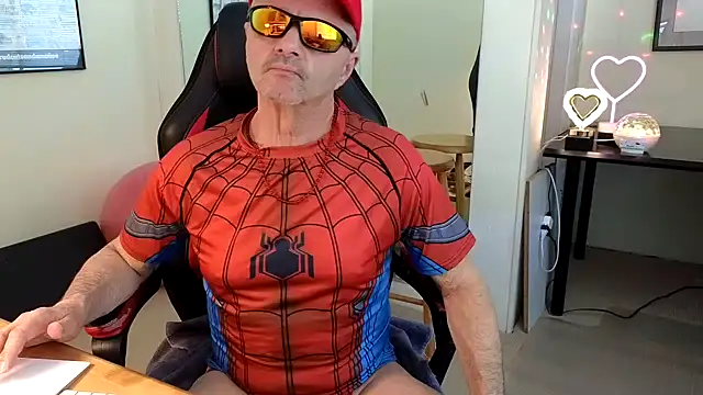 Snapshot of hotdadbod chatting on January 28, 9:40 pm hotdadbod online show from January 28, 9:40 pm