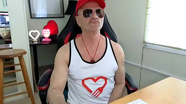 Snapshot of hotdadbod chatting on February 21, 9:11 pm hotdadbod online show from February 21, 9:11 pm