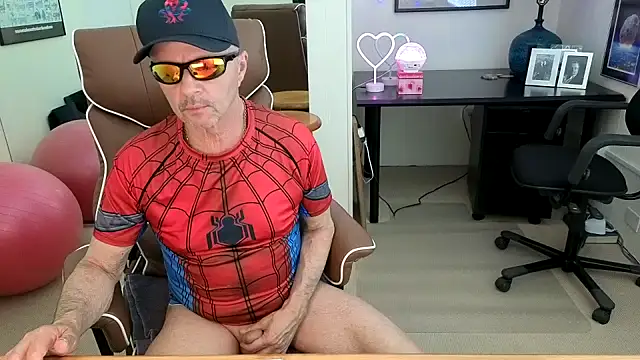 Snapshot of hotdadbod chatting on June 9, 8:42 pm hotdadbod online show from June 9, 8:42 pm