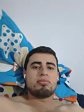 Alejo10051 online show from June 8, 8:42 pm