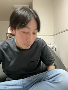 Snapshot of yan638 chatting on May 14, 12:12 pm yan638 online show from May 14, 12:12 pm