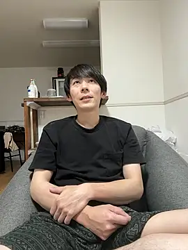 Snapshot of yan638 chatting on May 23, 12:53 pm yan638 online show from May 23, 12:53 pm