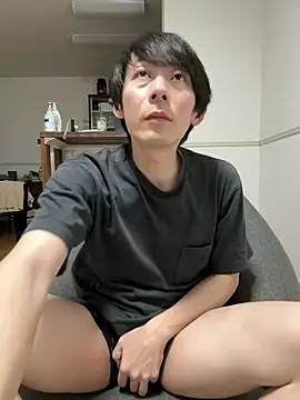Snapshot of yan638 chatting on June 8, 1:11 pm yan638 online show from June 8, 1:11 pm