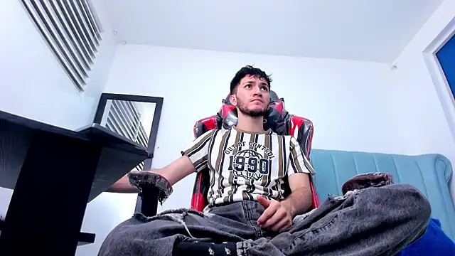 kavencastro online show from July 21, 12:07 pm