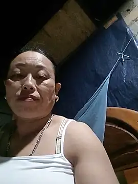 lili anhh online show from June 6, 2:55 pm