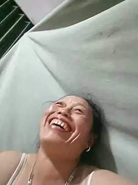 lili anhh online show from June 13, 12:25 pm
