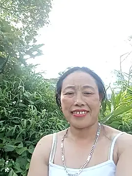 lili anhh online show from June 14, 8:49 am