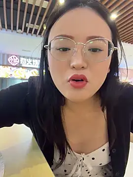 Snapshot of kehanbaby chatting on June 28, 7:36 am kehanbaby online show from June 28, 7:36 am