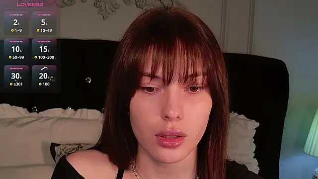 Snapshot of Mili_Joy chatting on May 22, 5:51 pm Mili Joy online show from May 22, 5:51 pm