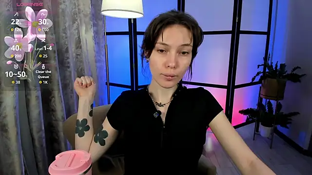 Snapshot of Mili_Joy chatting on June 13, 5:33 pm Mili Joy online show from June 13, 5:33 pm