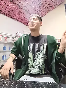 andylol330 online show from July 19, 7:56 am