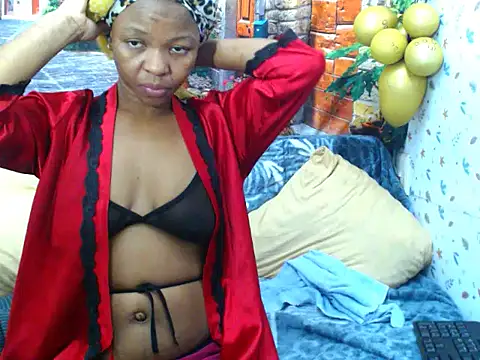Snapshot of ebonymeera chatting on June 12, 9:14 pm ebonymeera online show from June 12, 9:14 pm