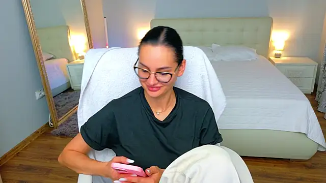 BabyyGirll  online show from July 24, 5:05 am
