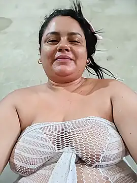 Snapshot of dirty_violeota_19 chatting on June 15, 11:45 am dirty violeota 19 online show from June 15, 11:45 am