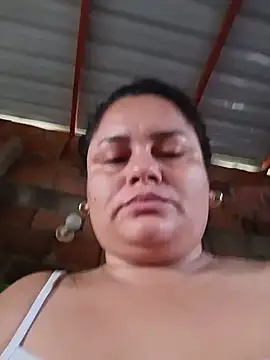 Snapshot of dirty_violeota_19 chatting on June 26, 12:20 pm dirty violeota 19 online show from June 26, 12:20 pm