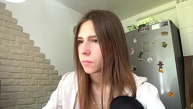 Snapshot of ZaraGuyette chatting on May 29, 12:14 pm ZaraGuyette online show from May 29, 12:14 pm