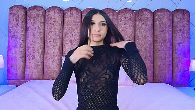 Snapshot of ZenyaVirelli chatting on June 9, 7:58 pm ZenyaVirelli online show from June 9, 7:58 pm