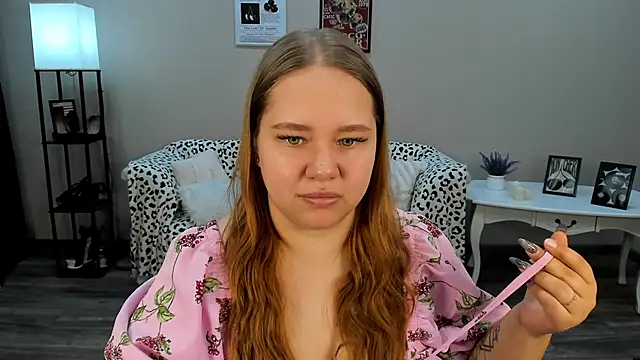 DianaKristol online show from May 30, 6:27 pm
