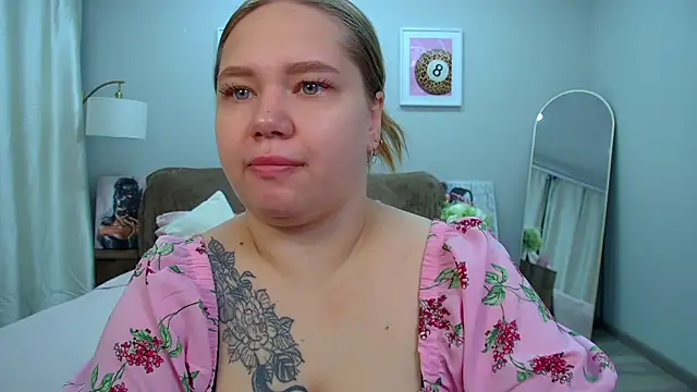 DianaKristol online show from June 3, 6:27 am