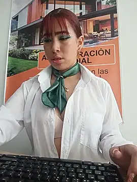 Snapshot of JULIETH__05 chatting on June 12, 3:55 pm JULIETH 05 online show from June 12, 3:55 pm