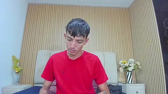 MichaelVasquex online show from June 3, 1:03 pm