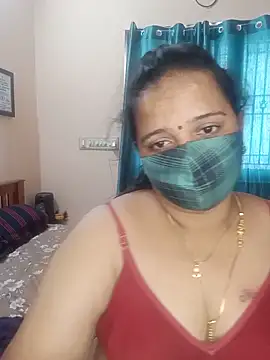 Snapshot of pirainilla chatting on May 26, 6:42 am pirainilla online show from May 26, 6:42 am