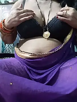 Snapshot of Savita_Bhabhiii chatting on June 12, 7:02 pm Savita Bhabhiii online show from June 12, 7:02 pm