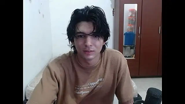 Snapshot of Archangel__ chatting on May 16, 4:09 am Archangel online show from May 16, 4:09 am