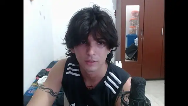 Snapshot of Archangel__ chatting on May 22, 3:35 am Archangel online show from May 22, 3:35 am