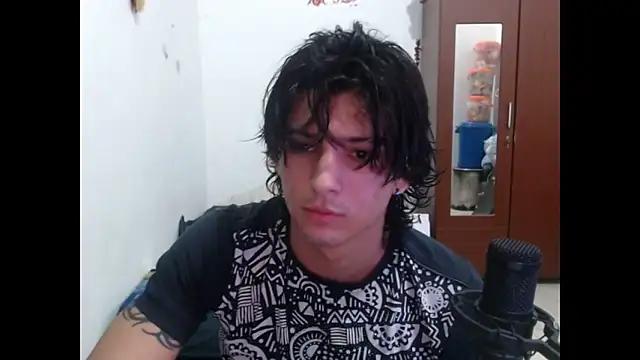 Snapshot of Archangel__ chatting on May 24, 4:50 am Archangel online show from May 24, 4:50 am