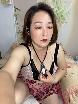 Snapshot of Ruyier chatting on June 12, 4:06 pm Ruyier online show from June 12, 4:06 pm