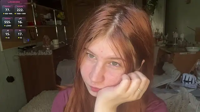 Snapshot of EmmaLovelyBB chatting on June 15, 4:09 pm EmmaLovelyBB online show from June 15, 4:09 pm