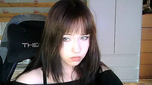 Snapshot of NoirEva chatting on June 2, 4:53 pm NoirEva online show from June 2, 4:53 pm