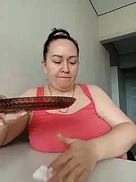 Snapshot of Carmen_699 chatting on June 18, 2:10 pm Carmen 699 online show from June 18, 2:10 pm