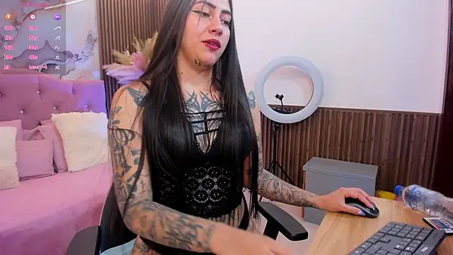 Kiara tay online show from July 11, 3:31 am